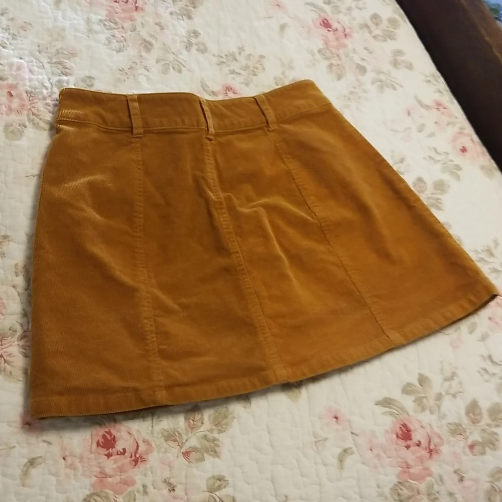 Forever 21 mustard corduroy skirt - Picture 6 of 8